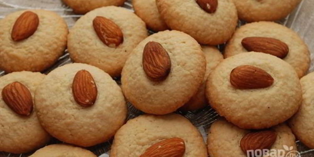 Как приготовить печенье с миндалем