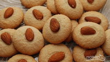 Рецепт Печенья с миндалем