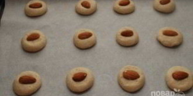 Рецепт печенья с миндалем