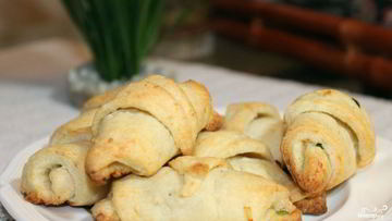 Рецепт Рогаликов с сулугуни