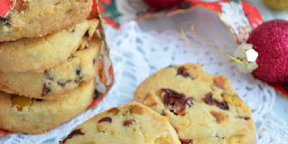 Как приготовить рождественское печенье с клюквой и фисташками