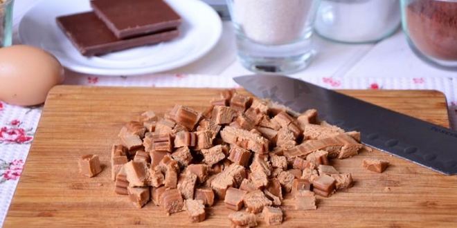 Рецепт шоколадного печенья с арахисом