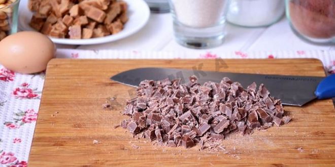 Рецепт шоколадного печенья с арахисом