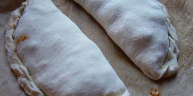 Рецепт кальцоне — пирога с начинкой