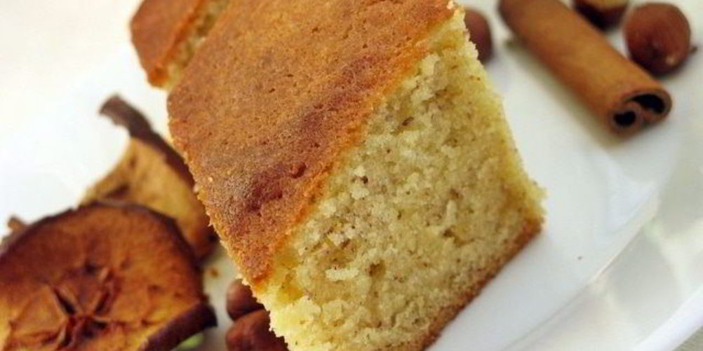 Как приготовить карамельно-миндальный пирог