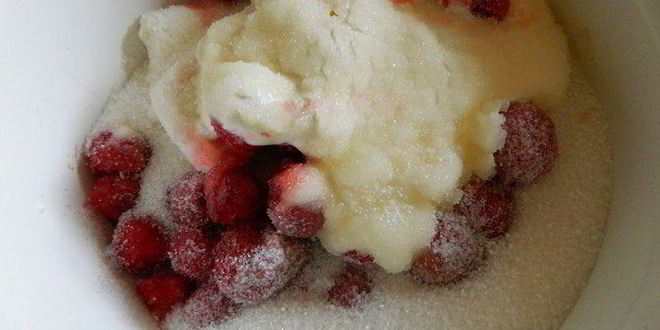 Рецепт клубничного пирога