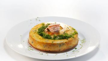 Рецепт Кукурузного пирога с фасолью и семгой