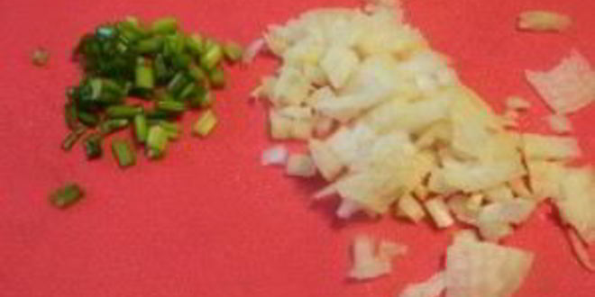 Рецепт открытого пирога с сайрой