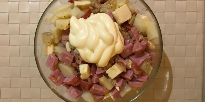 Рецепт пирога колбасного