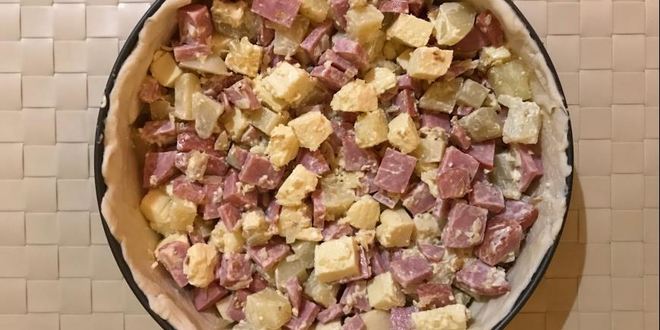 Рецепт пирога колбасного