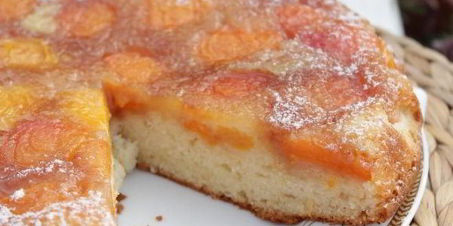 Рецепт пирога с абрикосами и карамелью