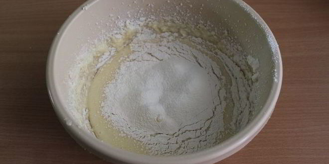 Рецепт пирога с абрикосами и карамелью