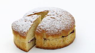 Рецепт Пирога с вареньем в мультиварке