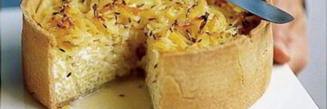 Рецепт Сырного пирога с картофелем и тмином