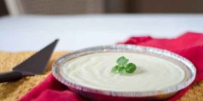 Рецепт творожного пирога с клюквой