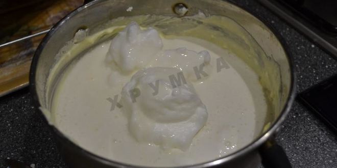 Рецепт творожного пирога со сметаной и ванилью