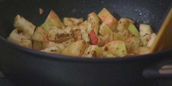 Рецепт мини-пирожков с яблоками