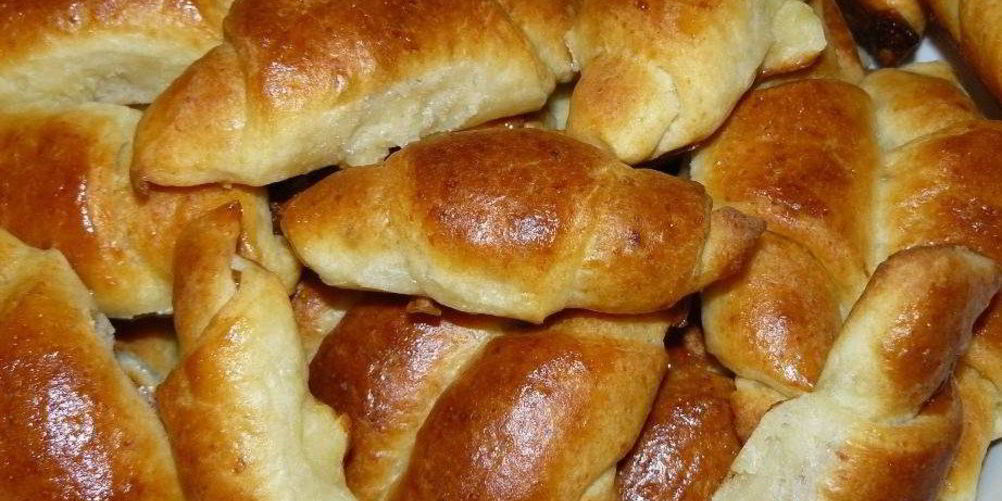 Как приготовить нежные пирожки с капустой и яйцом