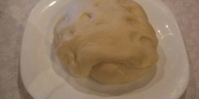 Рецепт печеных пирожков из дрожжевого теста