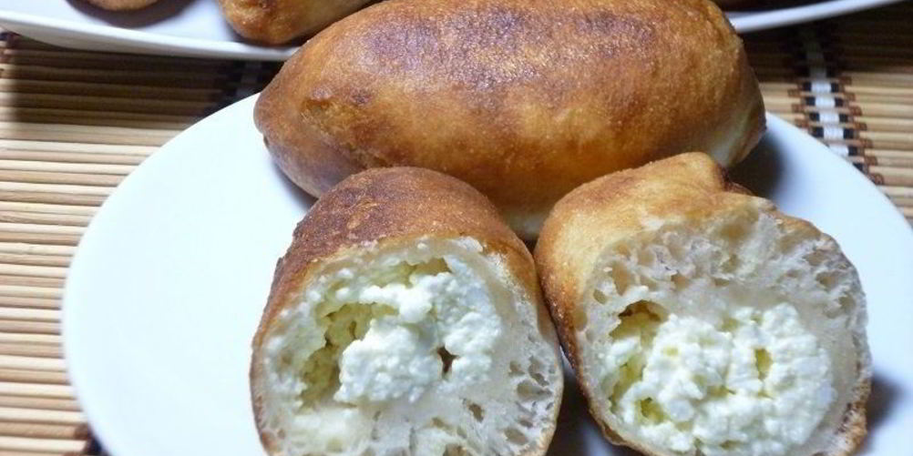 Как приготовить пирожки из бездрожжевого теста