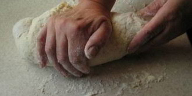 Рецепт пирожков на кефире без яиц