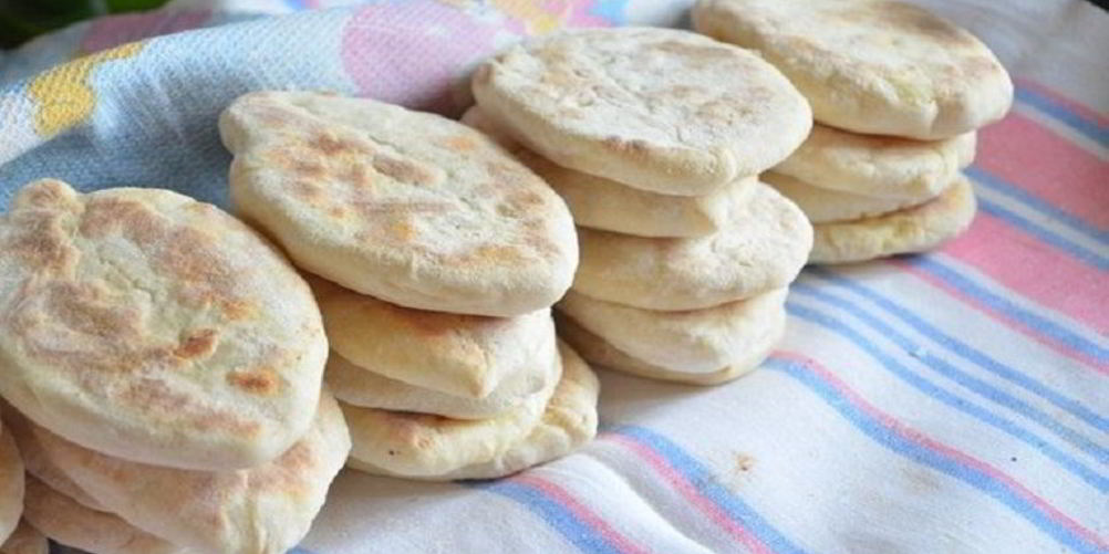 Как приготовить пирожки на сухой сковороде