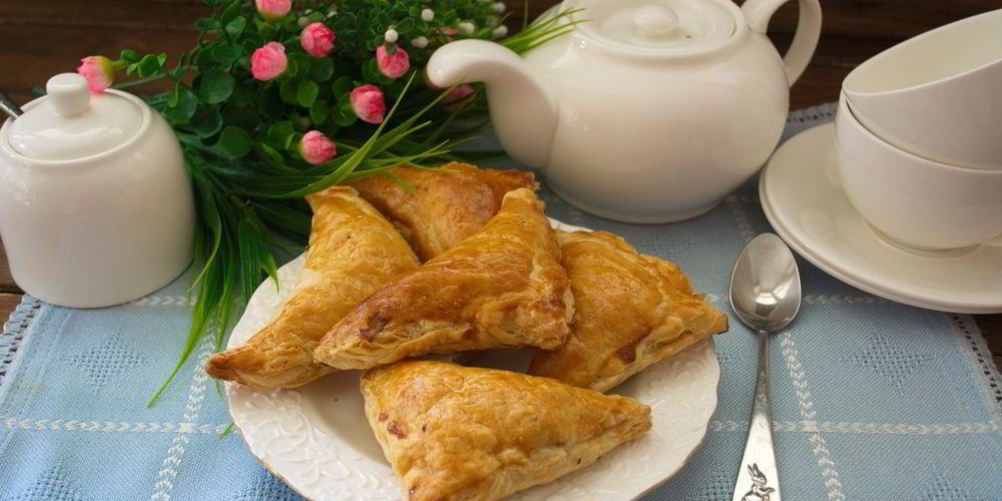Как приготовить пирожки с белыми грибами