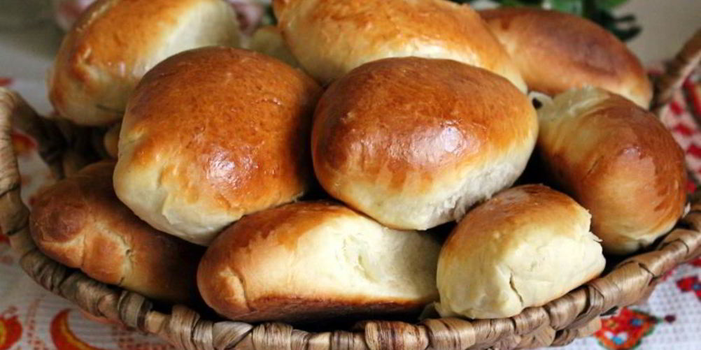 Как приготовить пирожки с картофелем и луком