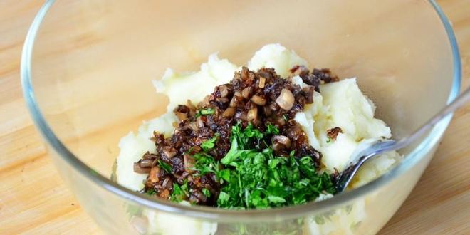 Рецепт пирожков с картошкой и грибами