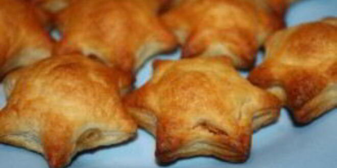 Рецепт пирожков с рыбой из слоеного теста