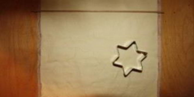 Рецепт пирожков с рыбой из слоеного теста