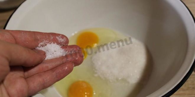 Рецепт пирожков с земляникой в духовке