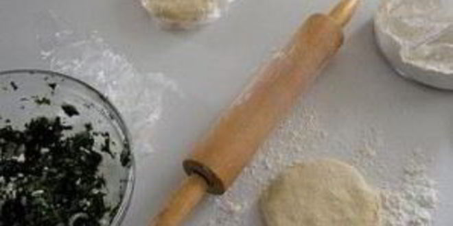 Рецепт пирожков со шпинатом и сыром фета