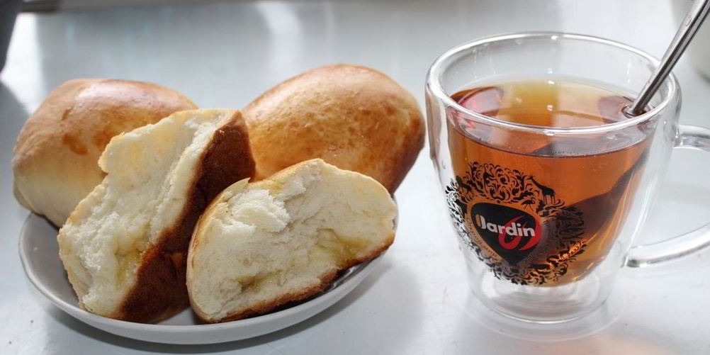 Как приготовить пирожки со сливой из дрожжевого теста