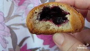 Рецепт Пирожков со смородиной в духовке