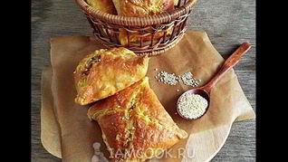 Рецепт Слоеных пирожков с мясом и грибами