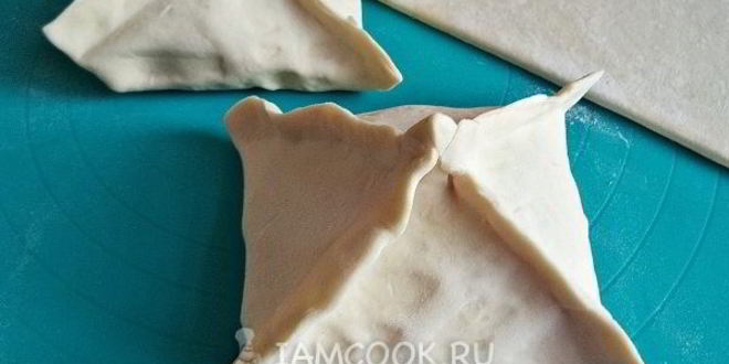 Рецепт слоеных пирожков с мясом и грибами