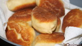 Рецепт Содовых пирожков с капустой, луком и яйцом