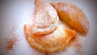 Рецепт Творожных пирожков в духовке с яблоком и корицей