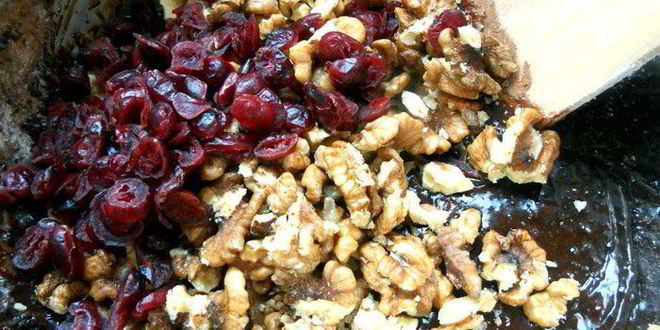 Рецепт брауни с клюквой и грецкими орехами