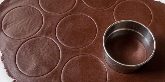 Рецепт муссового пирожного с шоколадом и маракуйей