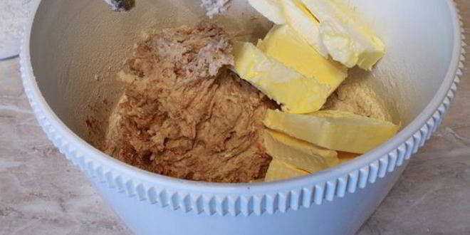 Рецепт пирожного с вареной сгущенкой