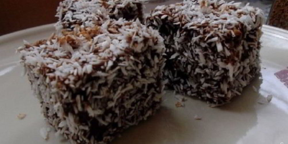 Как приготовить пирожные ламингтон