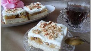 Рецепт Пирожных с ревенем и яблоками