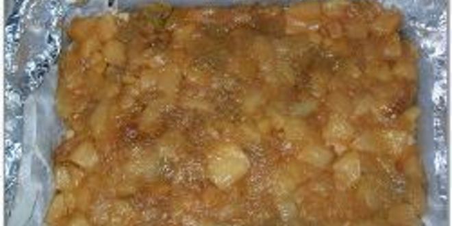 Рецепт пирожных с ревенем и яблоками