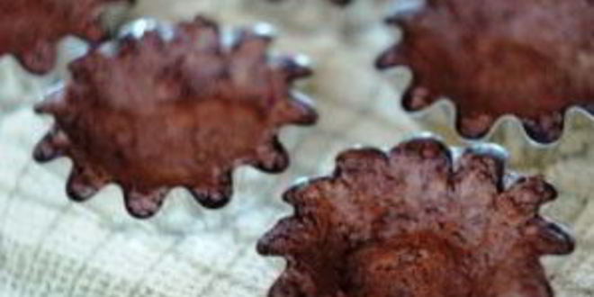 Рецепт шоколадна-вишневых пирожные