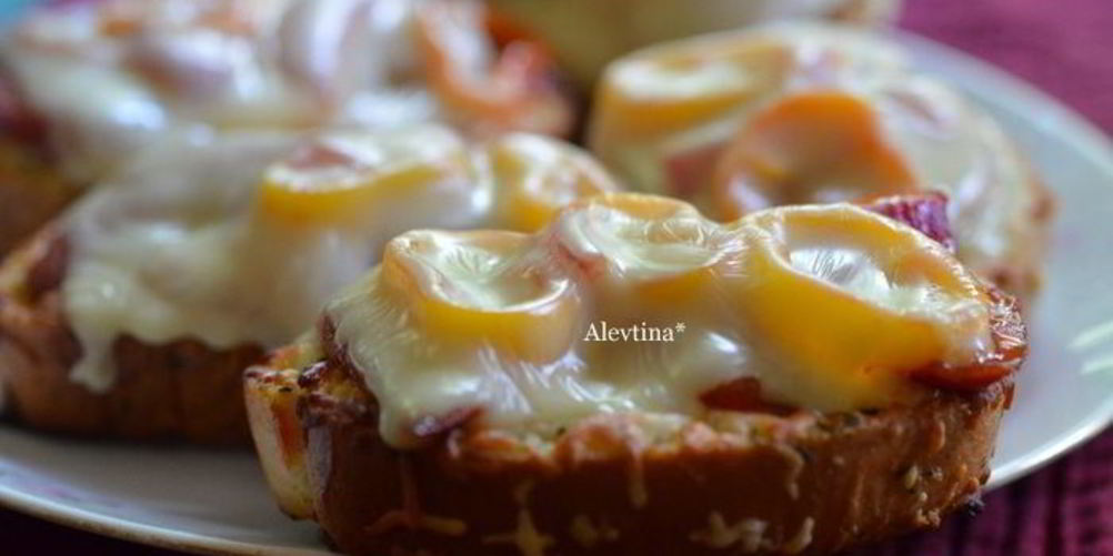 Как приготовить мини-пиццу домашнюю