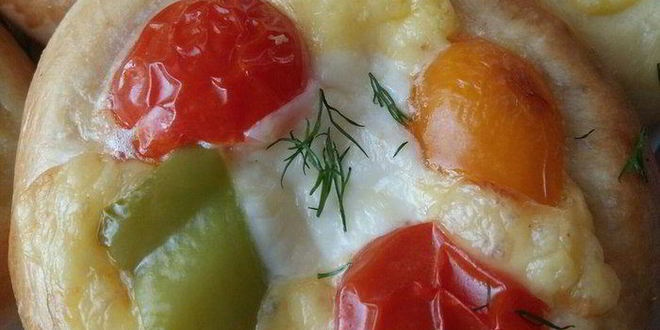 Рецепт мини-пицц крошки