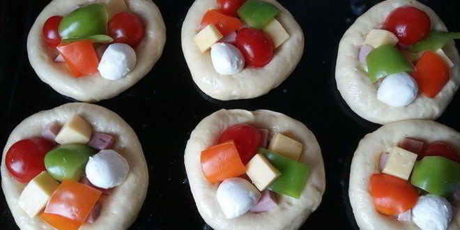 Рецепт мини-пицц крошки