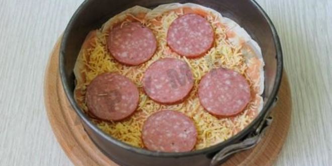 Рецепт пиццы из лаваша в духовке